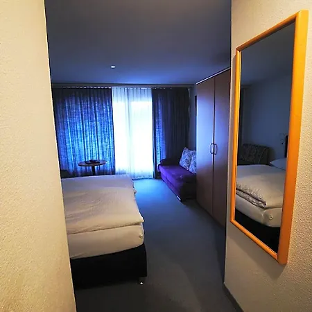 Hotel Crystal 3*