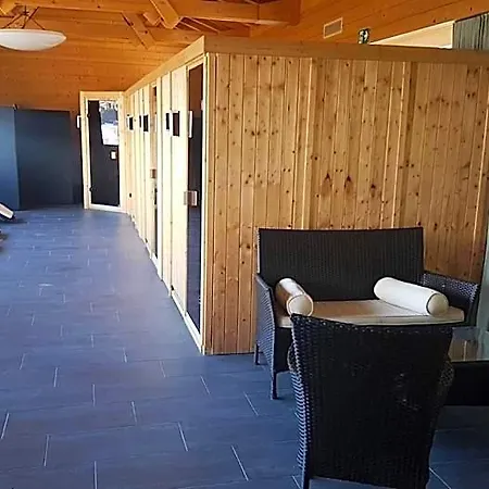 Hotel Crystal 3*